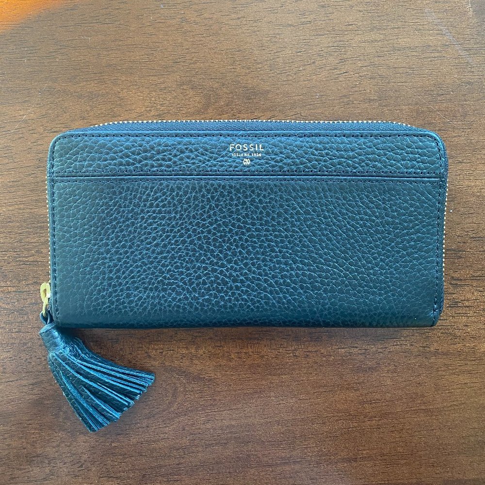 Never Used! Fossil Black Leather Wallet